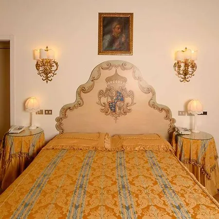 Princess Art Hotel