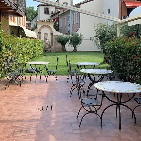 酒店 Princess Art 4*