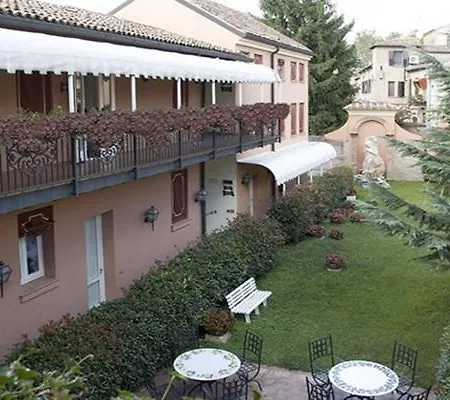 Princess Art Hotel